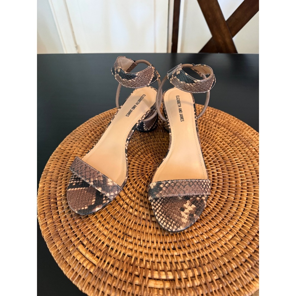 Elizabeth and James Womens Snakeskin Block‎ Heel Sandals Size 8 ABROWNSNAKEt